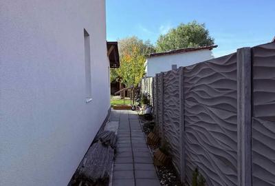 Casă cu 4 camere cu Teren 270 Mp în Utvin