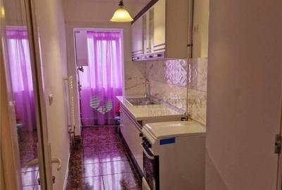 Garsoniera Tractorul renovata mobilata 320 Euro - 1