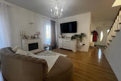 Casă cu 5 camere cu Teren 514 Mp în Mocira - 1