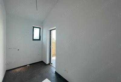 Casă cu 3 camere cu Teren 337 Mp în Urseni - 11