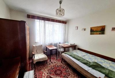 Apartament cu 3 camere decomandat în Petrișor - 2
