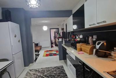 Inchiriez pe termen lung 250E Vand apartament la cheie-3 camere, Aninoasa, jude? Hunedoara - 3