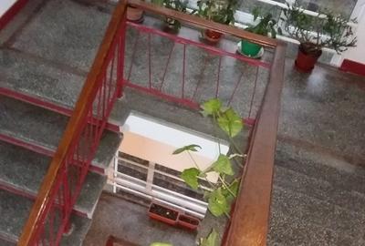 Giurgiului nr. 164, M. Eroii Revolutiei, 20 minute de Piata Unirii cu STB - 20