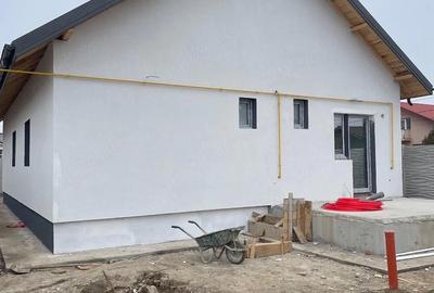 Casă cu Teren 346 Mp în Central - 4