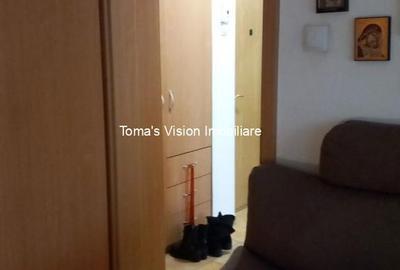 Apartament cu 2 camere semidecomandat, mobilat în Pajura - 7