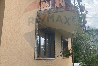 Casă individuală cu 5 camere cu Piscina în Central - 53