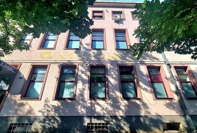 Spatiu comercial de vanzare , 890 mp , B-dul Dragalina - 1