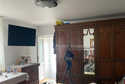 Casa cu etaj, teren 357 mp , pretabila - clinica, birouri, l - 2