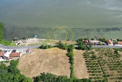 Teren de 1650 mp, în Liborajdea - 3