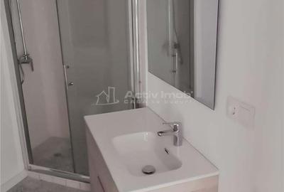 Apartament cu 4 camere decomandat în Central - 9