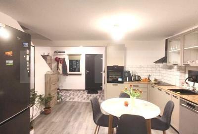 Casă cu 3 camere în Central - 11