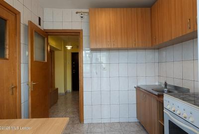 Garsonieră decomandată în Sebastian - 10