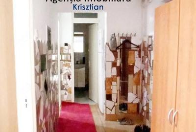 Apartament cu 2 camere decomandat în Micro 17