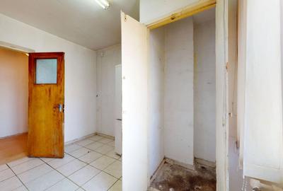 Apartament cu 3 camere decomandat în Gorjului - 22