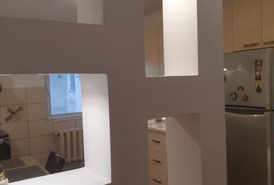 GARA ARCU 3 CAMERE DECOMANDAT 80 MP MOBILAT SI UTILAT  BLOC 1988  COD 161029 - 6