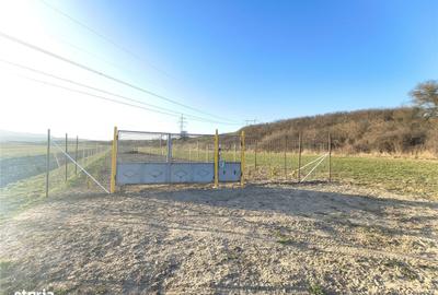 Teren de 2262 mp, în Central - 8