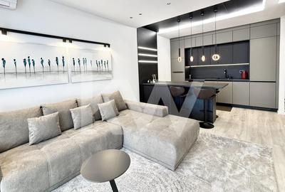 Apartament cu 3 camere decomandat, mobilat în Tractorul - 1