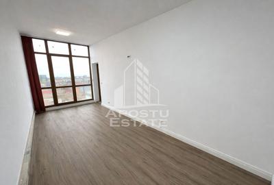 Birou, de 143 mp, în Complex Studențesc - 7