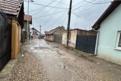 Casa si teren-Sebes, jud. Alba-Id R1995078- 04.12 - 4