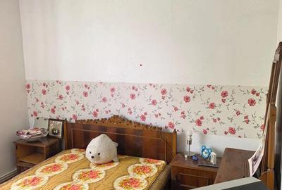 Apartament cu 3 camere semidecomandat în Petros - 2