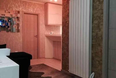 Apartament cu 3 camere în Gară - 2