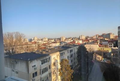 Apartament cu 2 camere semidecomandat în Sud - 4