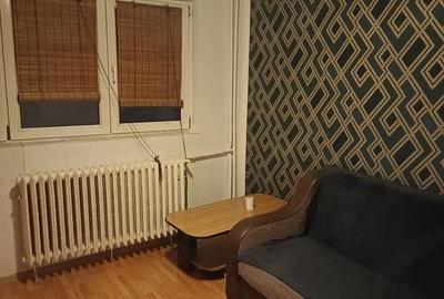 Garsonieră decomandată, mobilată în Buziașului - 2