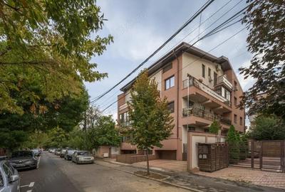 Decomandat - metrou Bazilescu - Bucure?tii noi - 2