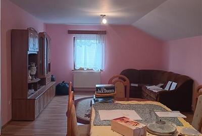 Casă individuală cu 5 camere cu Canalizare în Copou - 10