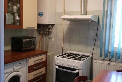 Garsonieră decomandată în Central - 1