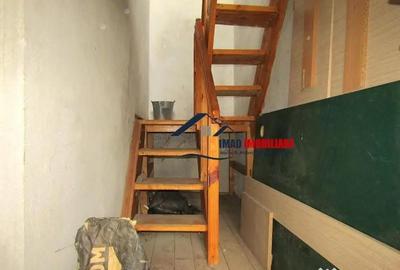 Casă cu 2 camere cu Teren 47 Mp în Central - 4