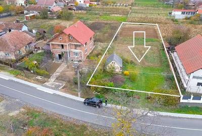 Teren de 1419 mp, în Medieșu Aurit - 3