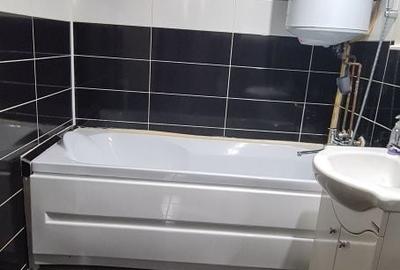 Apartament cu 2 camere decomandat în Gura Văii