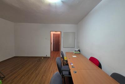 Jean Steriadi, 10 minute metrou 1 Decembrie 1918, stradal, scoala 82, - 11