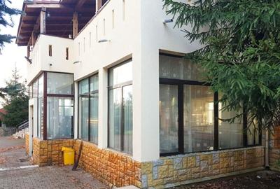 Hotel cu arhitectură montană deosebită poziționare premium Sâmbătă de Sus - 15