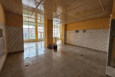 Spațiu comercial, de 407 mp, în Central - 5