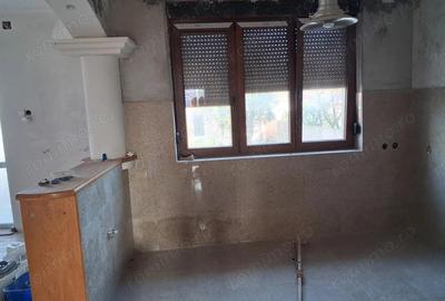 BRASADAS vinde casa RENOVATA partial 8 cam. 6 ari TITULESCU. - 13