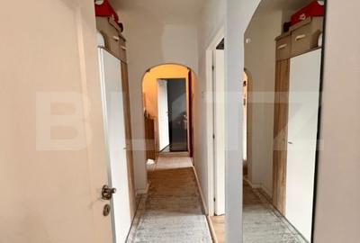 Apartament spatios cu 3 camere, balcon si pivnita, Valea Aurie - 4