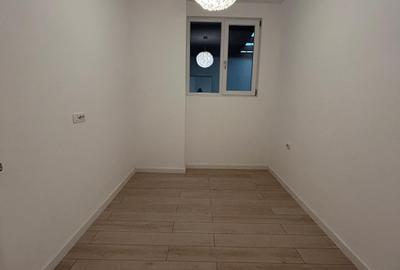 Apartament cu 3 camere semidecomandat în Malu Roșu - 4