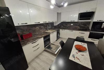 Apartament cu 2 camere semidecomandat în Central - 3