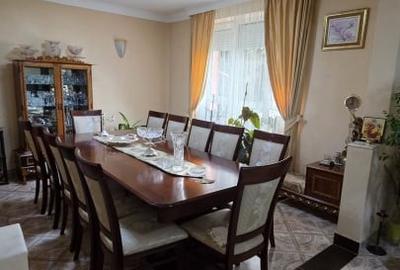 Casa spatioasa cu piscina, crama si teren generos – zona Aurel Vlaicu - 3