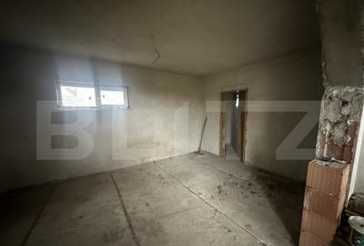 Casa de vanzare, 177 mp, teren 30 ari, zona Doba - 3