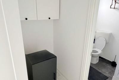 Spațiu comercial, de 17 mp, în Central