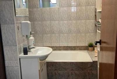 REPUBLICII - Pta Mihai Viteazul-3cam, cf1a, dec, parter, pre - 1