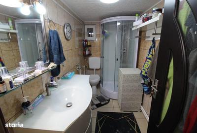 Casă cu 3 camere cu Teren 183 Mp în Central - 17
