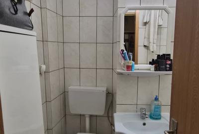 Apartament cu 3 camere semidecomandat în Tomis Nord - 20
