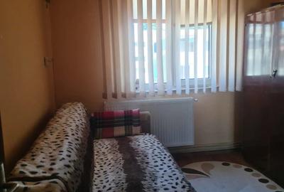 Anun? imobiliar apartament cu 2 camere semidecomandat - 3