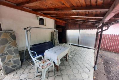 Casă cu 2 camere în Podul Vadului - 8