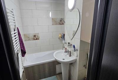 Apartament cu 3 camere decomandat în Chișinau