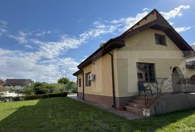 Casa S + P + M de 333 mp utili, cu 2.040 mp teren, front 26 - 17